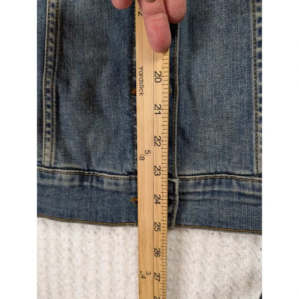 Torrid‎ Blue Denim Trucker Jacket Medium Wash Stretch Plus Size 2 Plus size